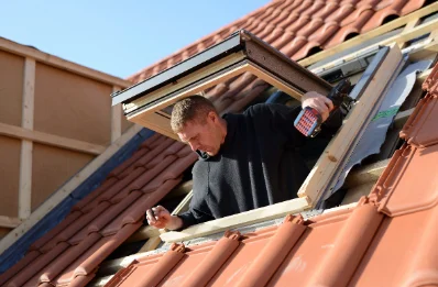 Pose de fenêtres de toit Velux à Cardet